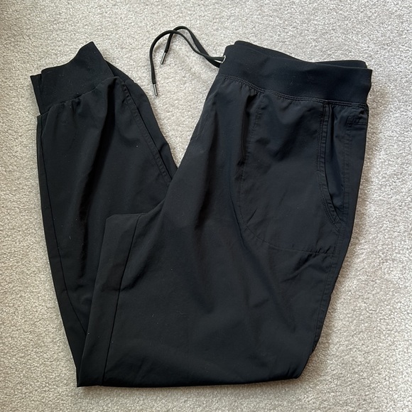 CRZ Yoga lightweight joggers with drawstring, size XL. - Picture 3 of 7